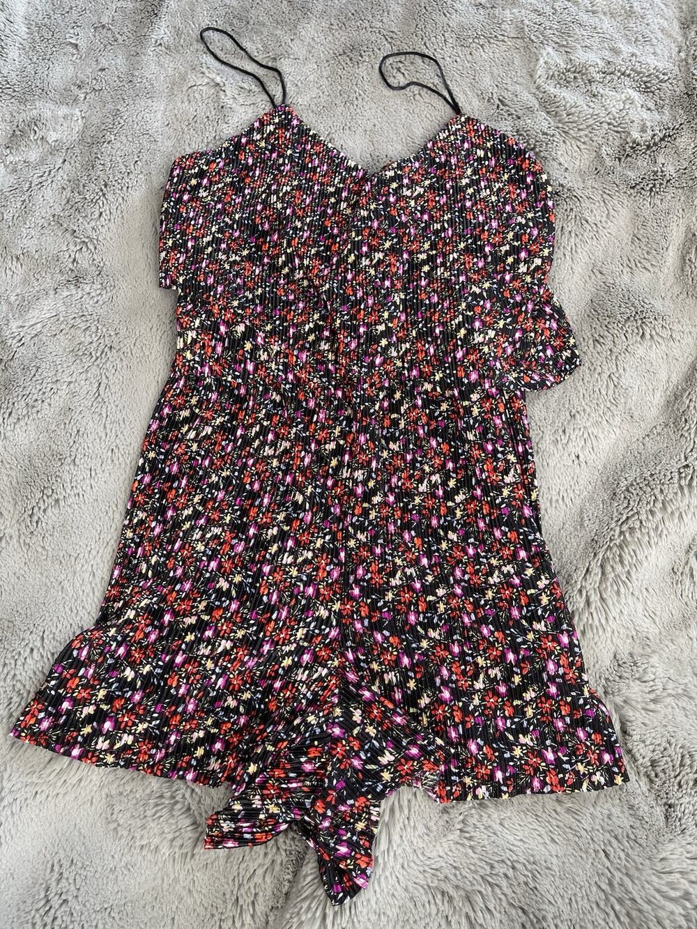 Xhilaration Romper Shorts Flowers Multicolor Size Medium Beautiful Soft